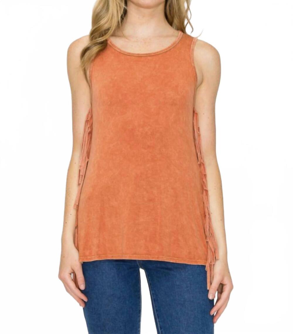 NEW T-PARTY mineral wash fringe side top in rust